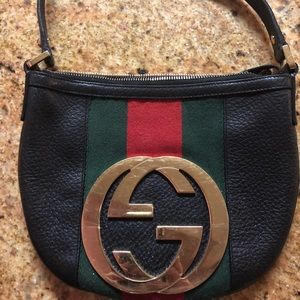 Traditional Red and Green Strap Gucci Handbag